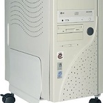 Compucessory CPU-Ständer CS69 auf Rollen